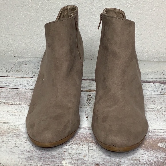 JUST FAB Western Wild Cognac Block Heel Booties Size 10 - Picture 5 of 6